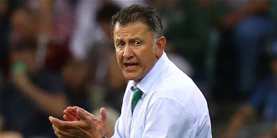 Juan Carlos Osorio demostr&oacute; su descontento tras los espacios que le brindaron sus dirigidos al rival.
