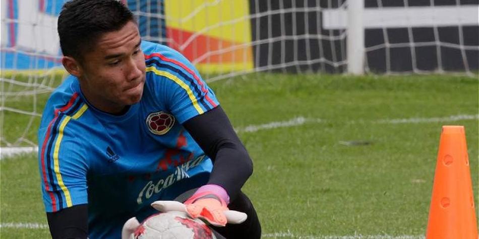 Kevin Mier, arquero de la Selecci&oacute;n Colombia Sub-17.