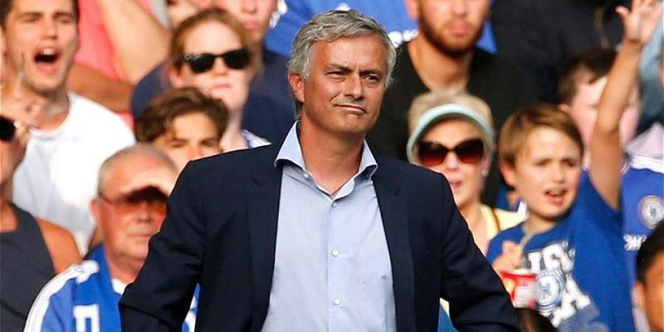 Jos&eacute; Mourinho, entrenador de Chelsea.
