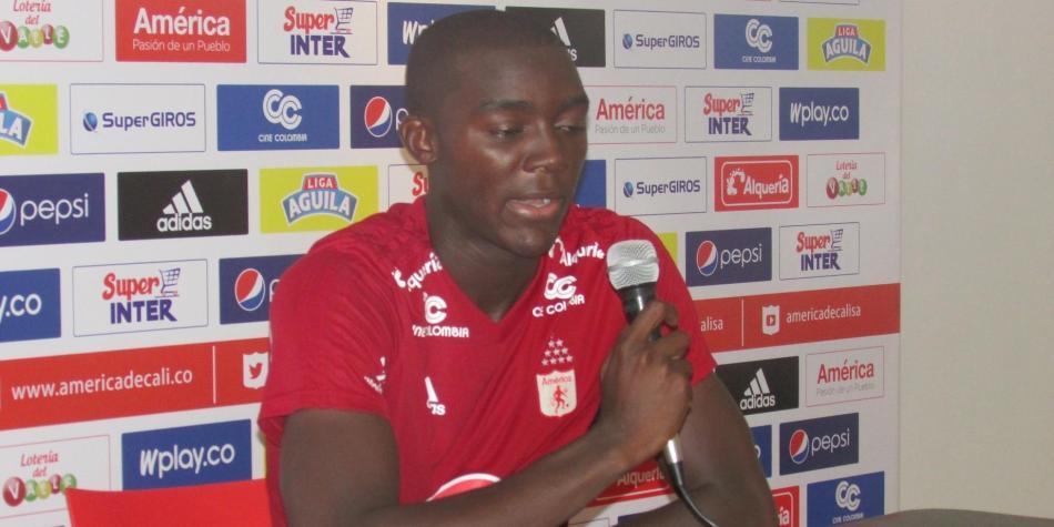 Danilo Arboleda en rueda de prensa.