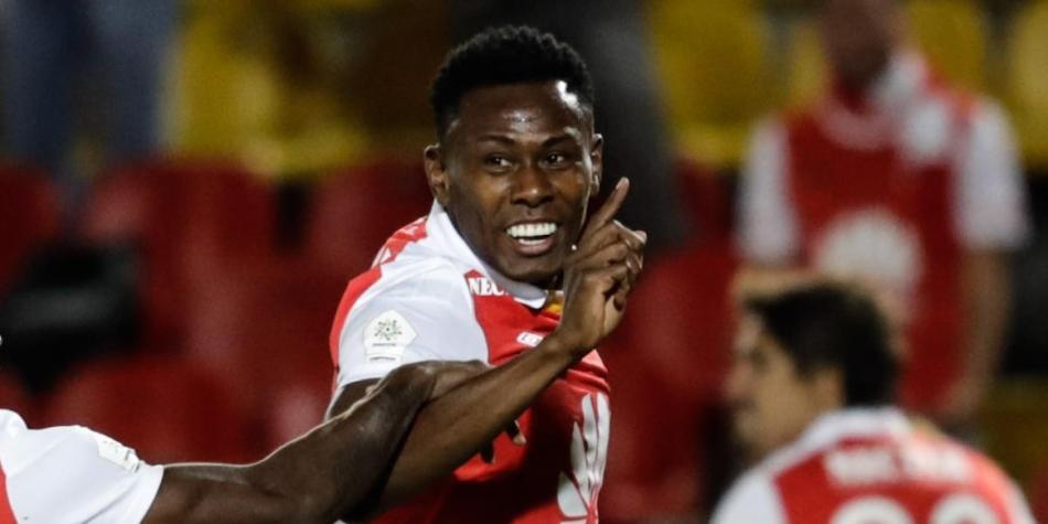 Celebración de Héctor Urrego tras la primera anotación.