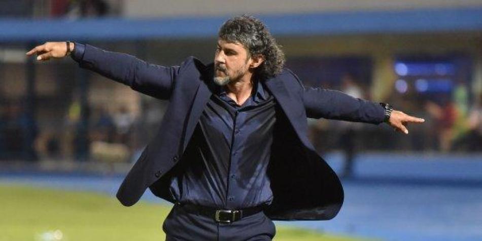 Leonel Álvarez