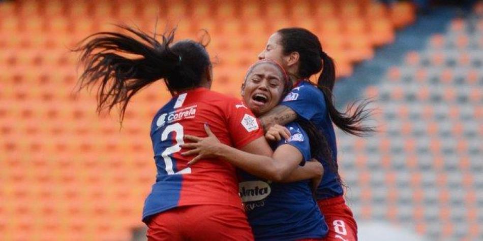 DIM femenino