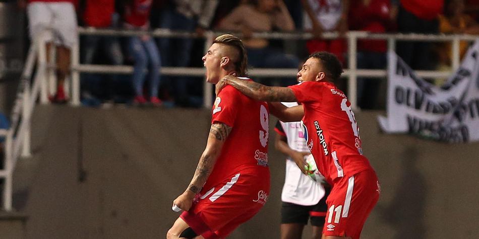 Gol de Michael Rangel
