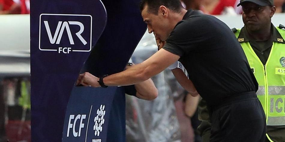 VAR