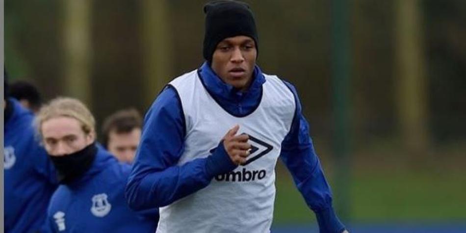 Yerry MIna
