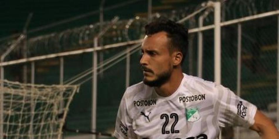 David González