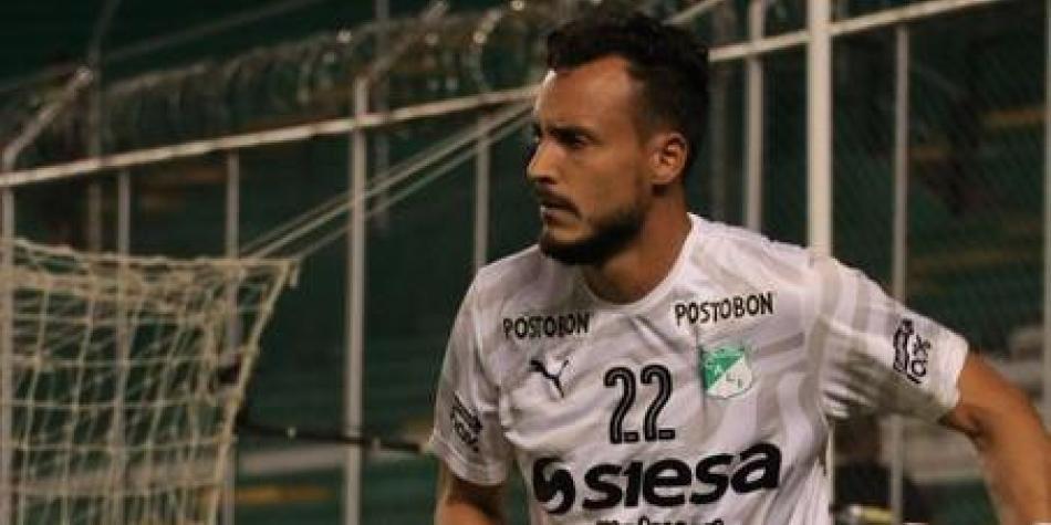 David González