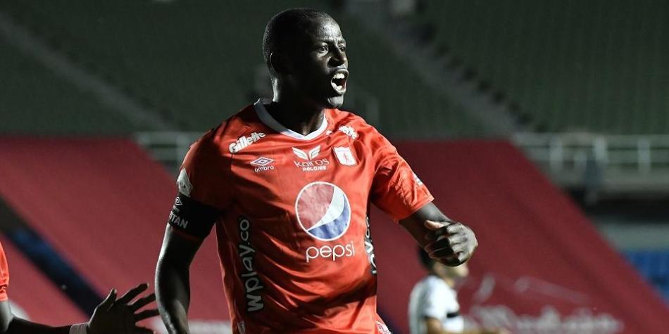 Adrián Ramos