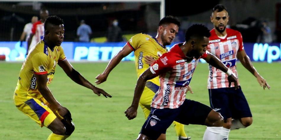 Junior vs. Pasto