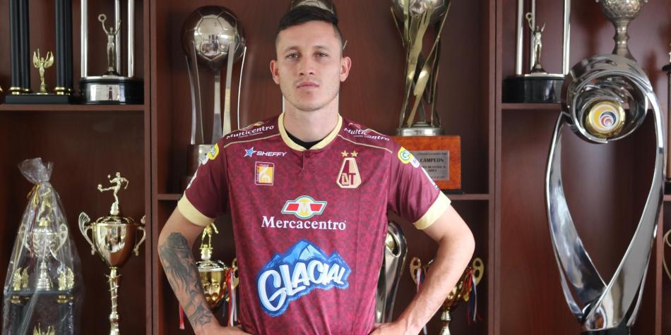gustavo adrián