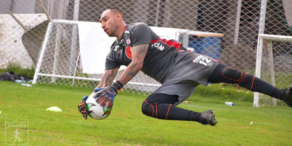 América