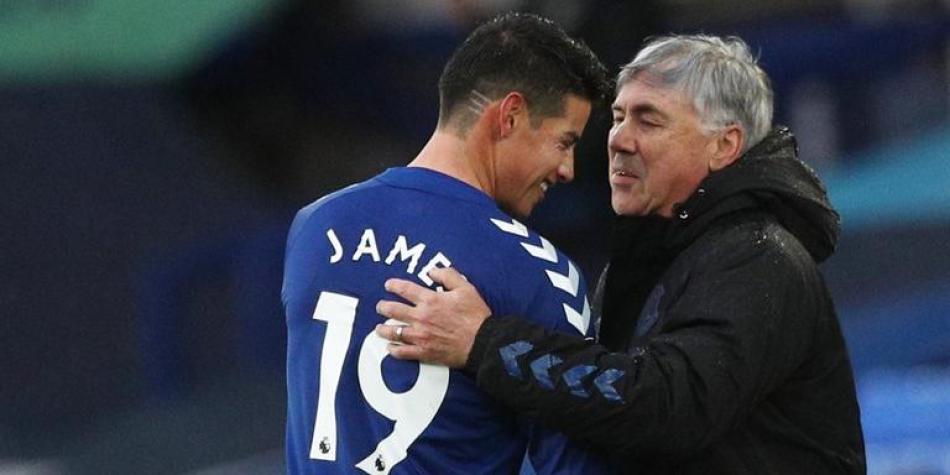 James Rodríguez y Carlo Ancelotti