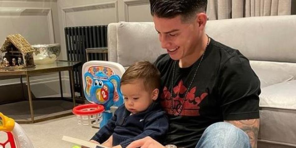 James Rodríguez y su hijo