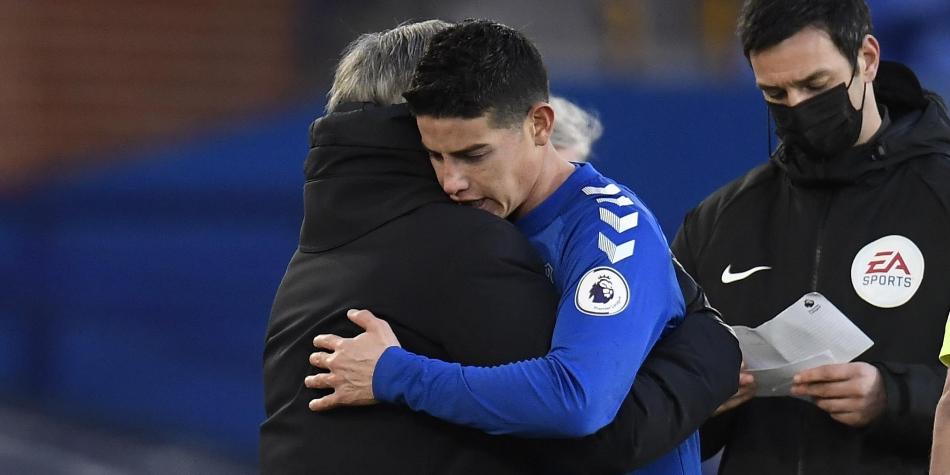 James Rodríguez y Carlo Ancelotti