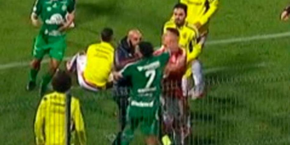 Pelea en Brasil