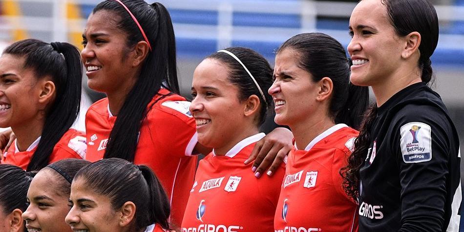 América femenino