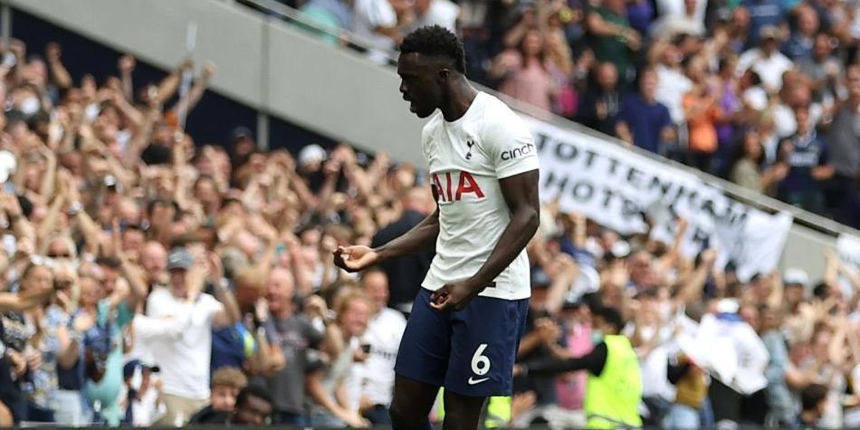 Dávinson con Tottenham