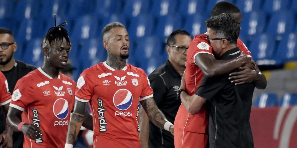 América