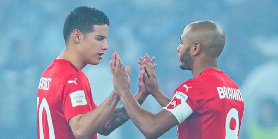 James Rodríguez y Yacine Brahimi.