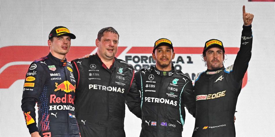 F1