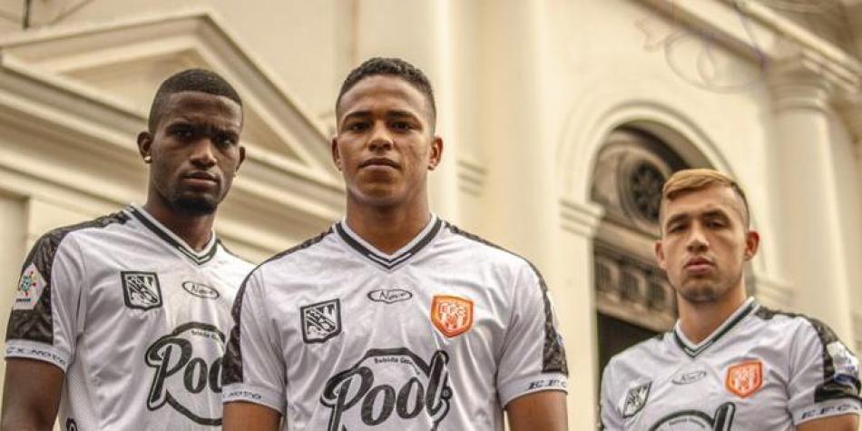Nueva camiseta de Envigado