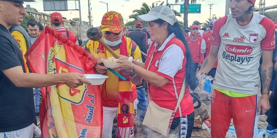Hinchas en El Campín