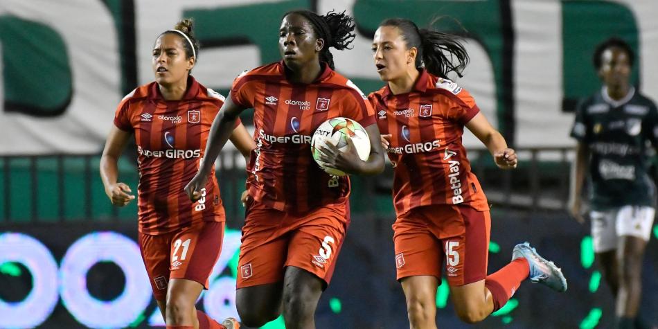 América femenino