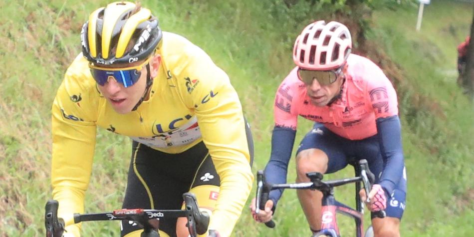 Rigoberto Urán y Tadej Pogacar