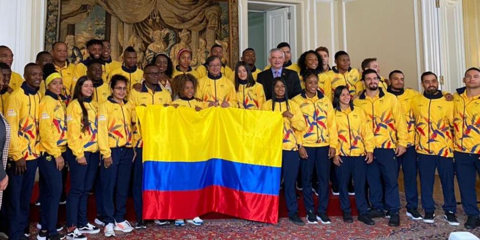 Entrega de bandera