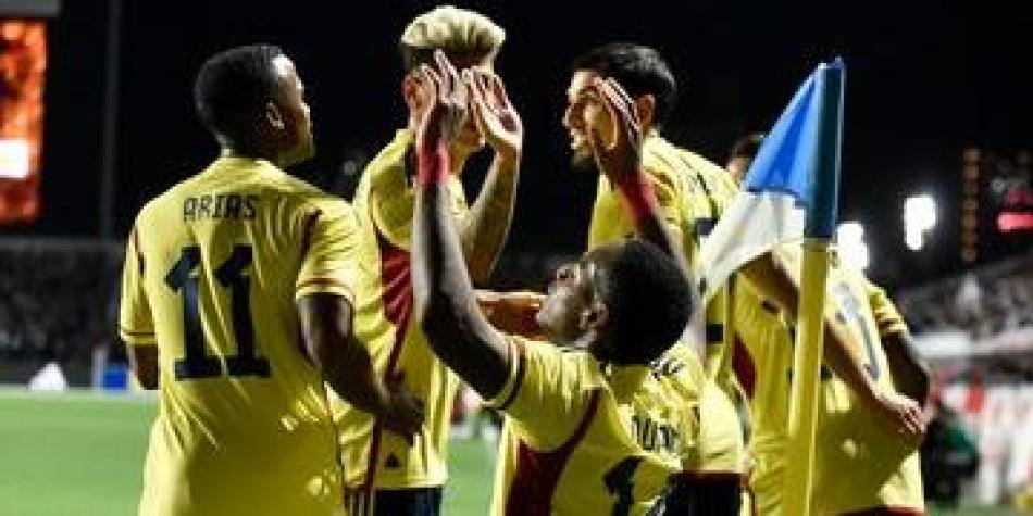 Selección Colombia vs Japón