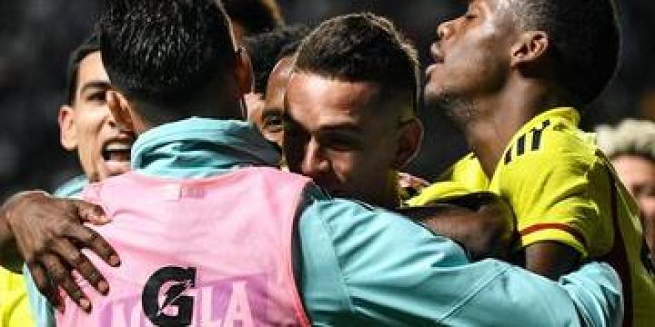 Selección Colombia vs Japón