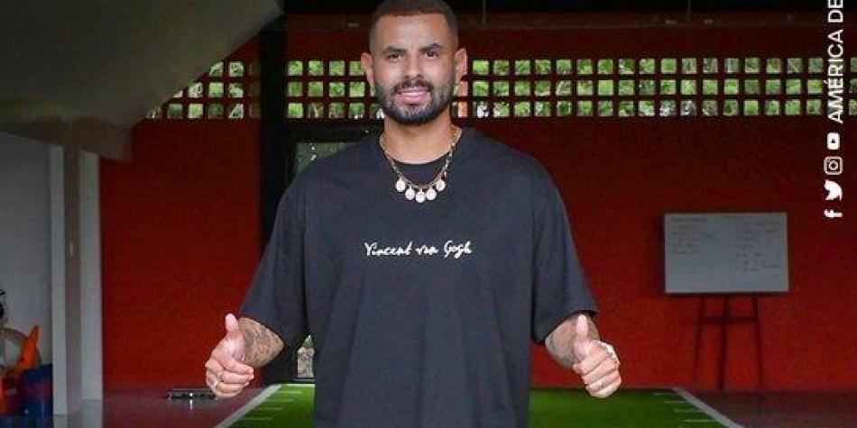 Edwin Cardona en América