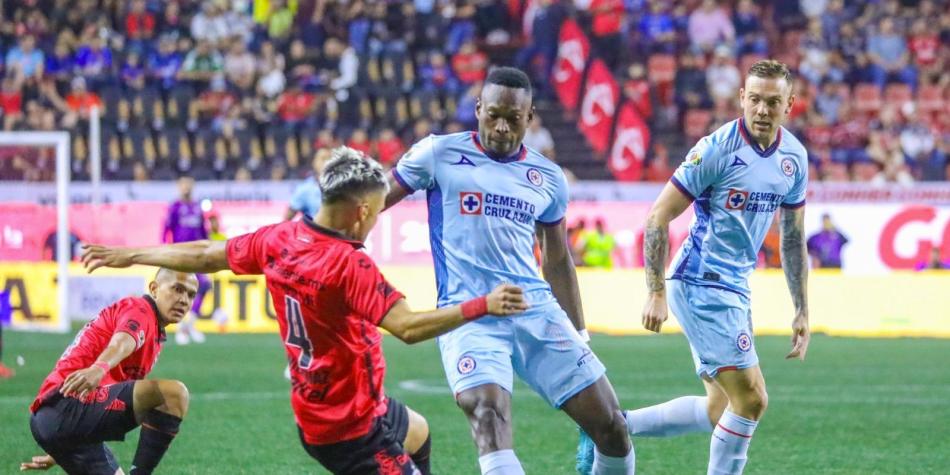 Club Tijuana  Cruz Azul