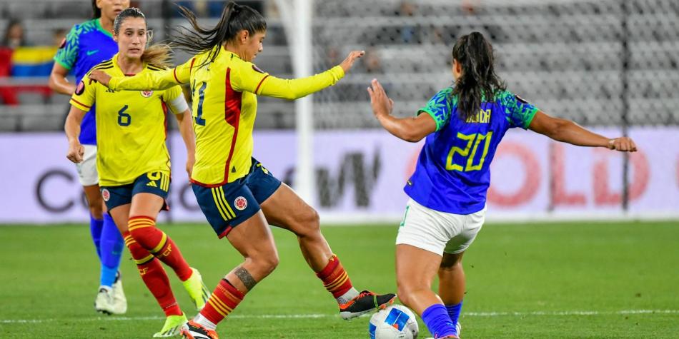 Colombia vs Brasil en Copa Oro Femenina