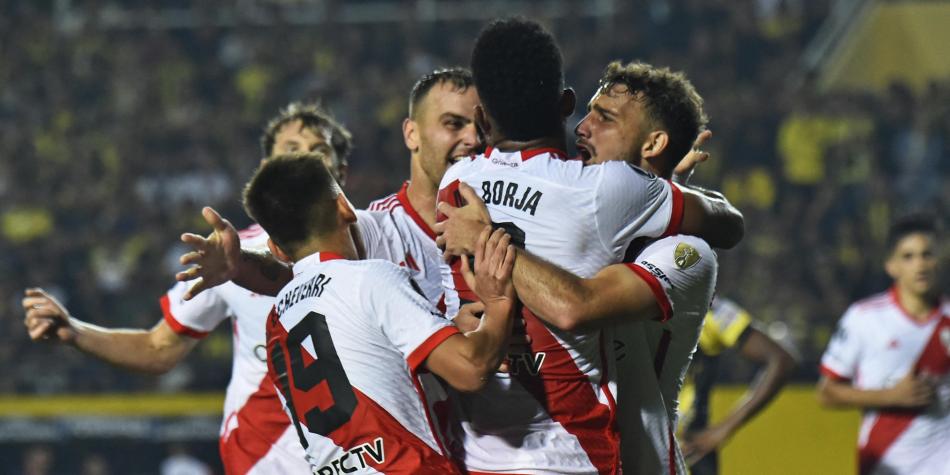 Deportivo Táchira vs. River Plate