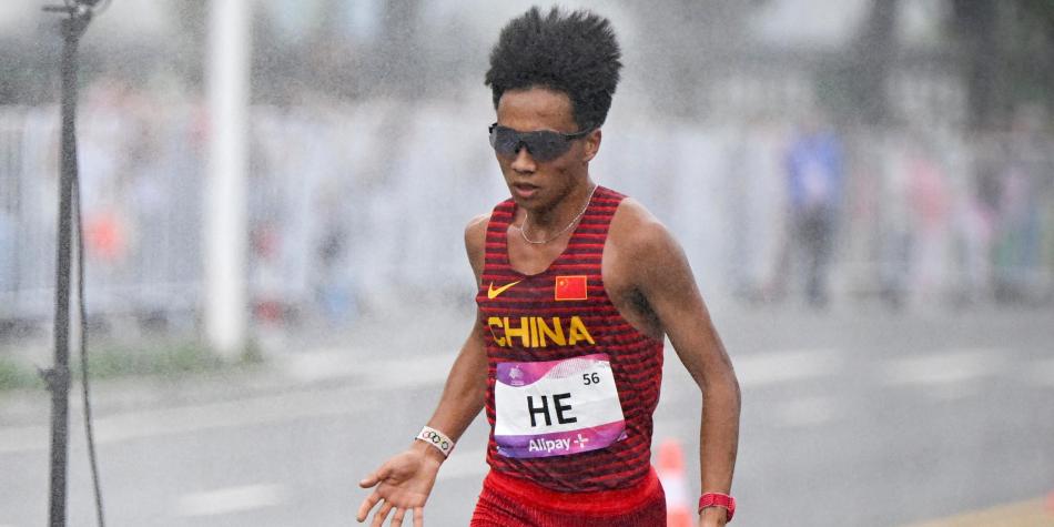 Atleta He Jie
