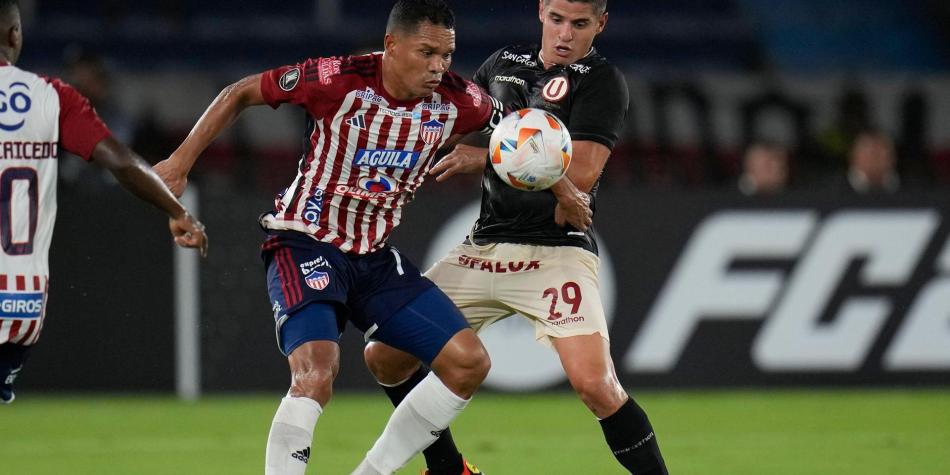 universitario-vs-junior-1