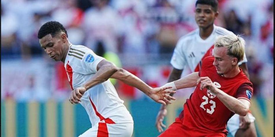 Perú vs Canadá