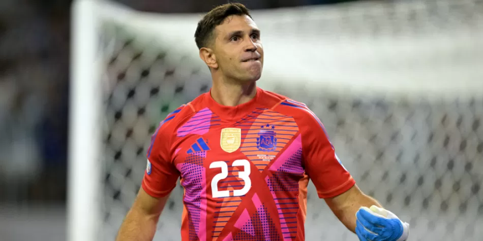 Emiliano 'Dibu' Martínez