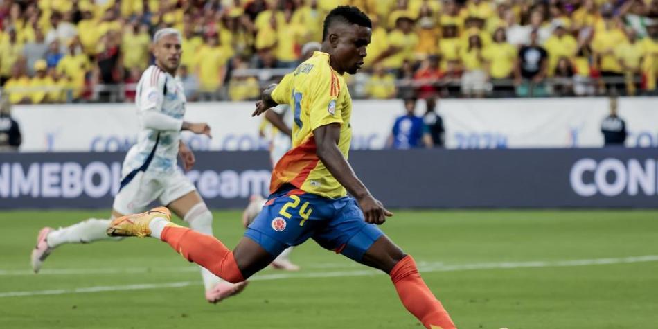 Jhon Córdoba en Selección Colombia