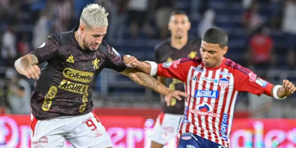 Junior vs. América