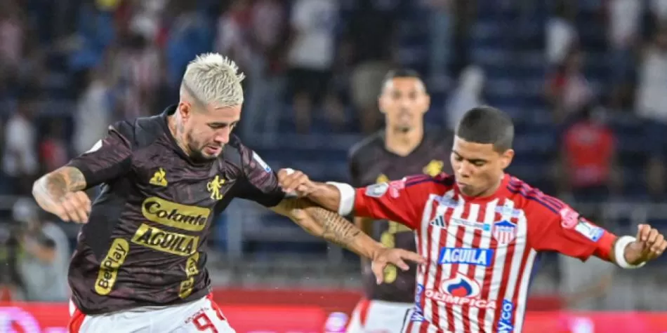 Junior vs. América