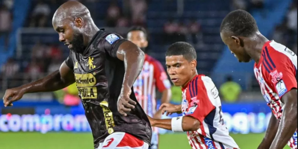 Junior vs América