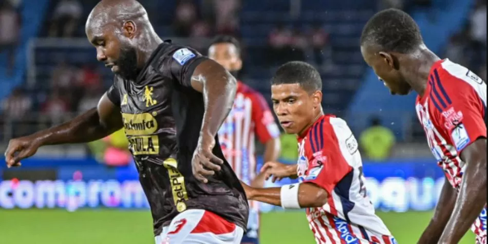 Junior vs América