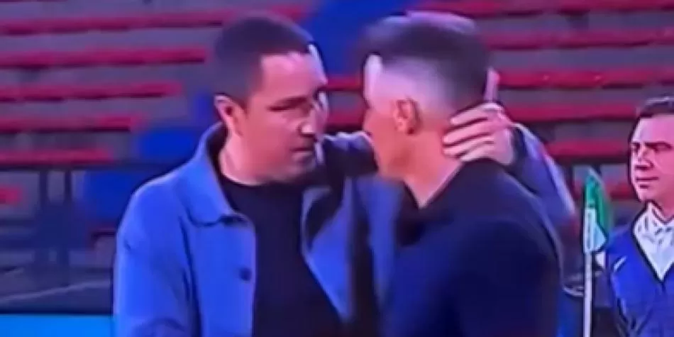 Efraín Juárez y Pablo Peirano