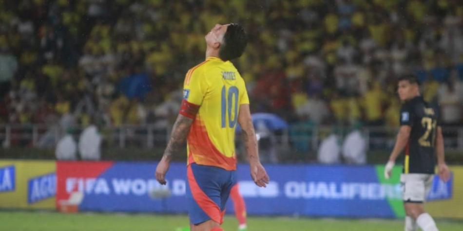 James Rodríguez, Colombia vs Ecuador