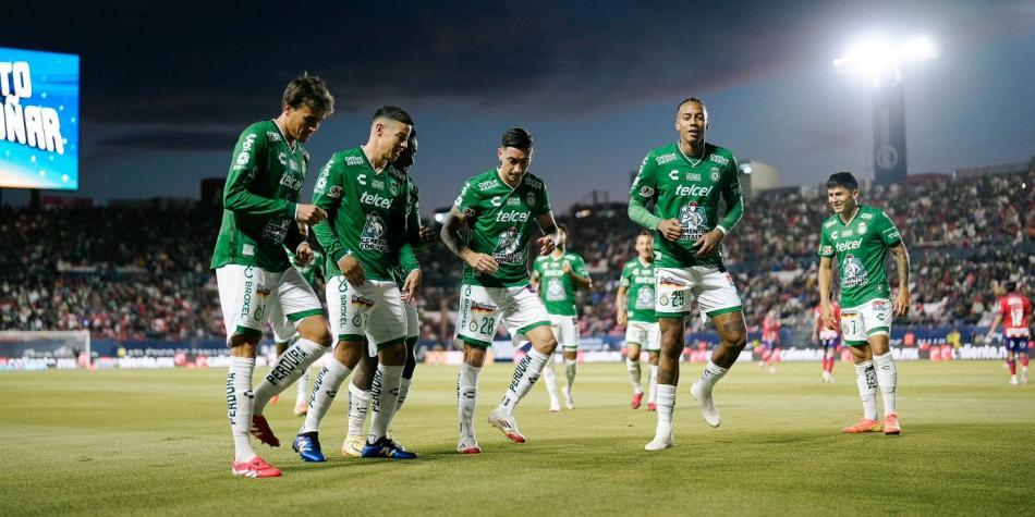 León