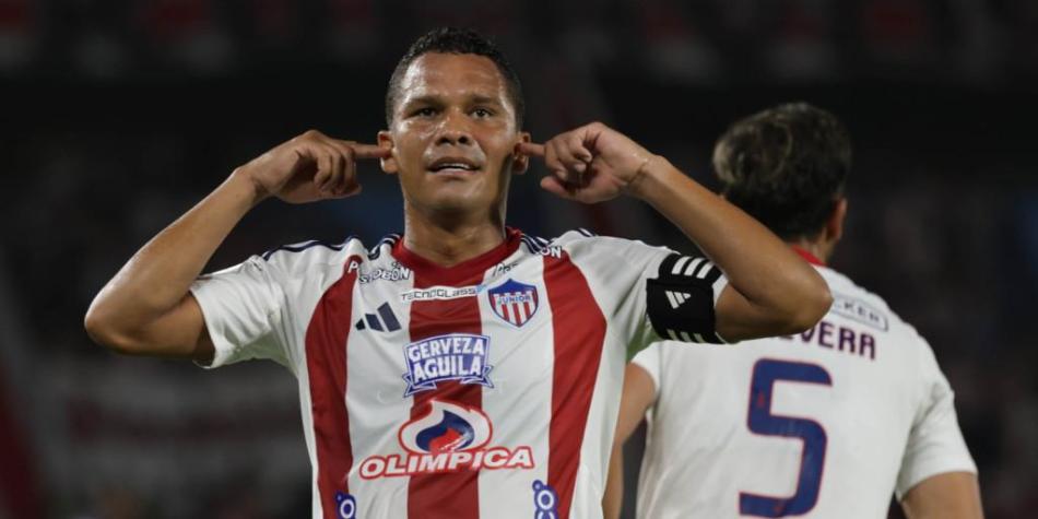 Carlos Bacca en Junior vs Medellín