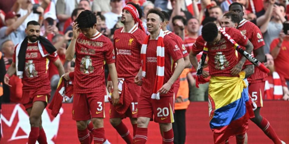 Díaz en Liverpool campeón de Premier